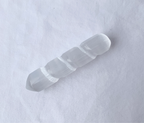 Selenite spiral wand with point